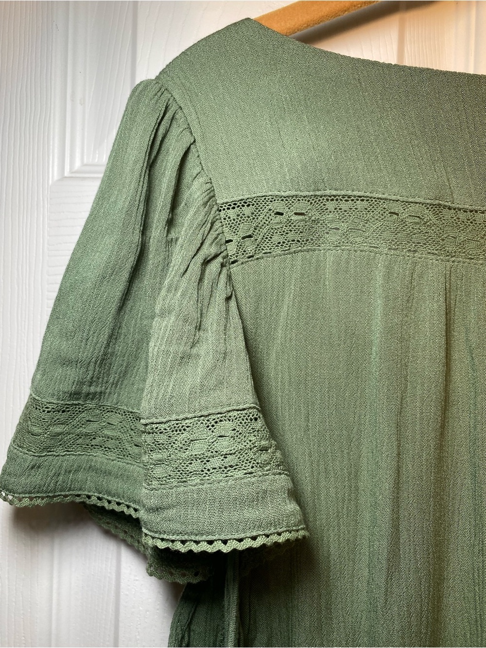 Stitchfix Mason and Belle Elegant Green Button-Down Women's Top L - Picture 13 of 16